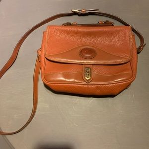 Dooney and Bourke Crossbody. Perfect condition.